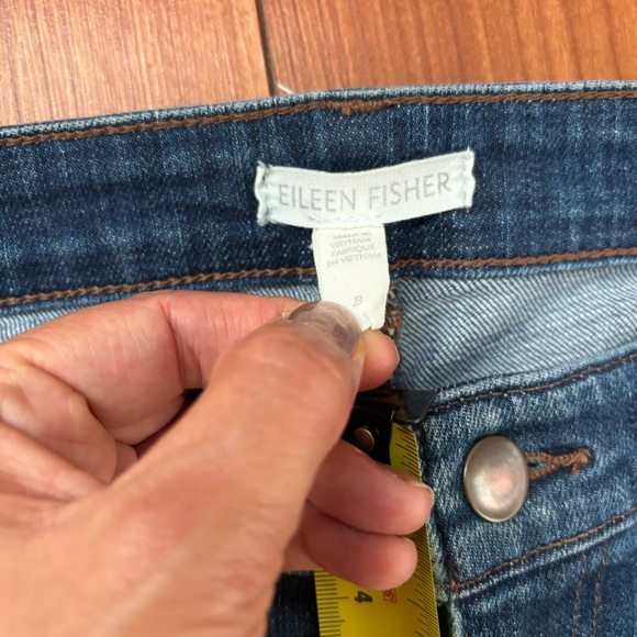 Eileen Fisher straight leg jeans size 8 - Picture 8 of 10